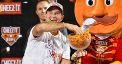 Clemson moves up in ESPN preseason projection