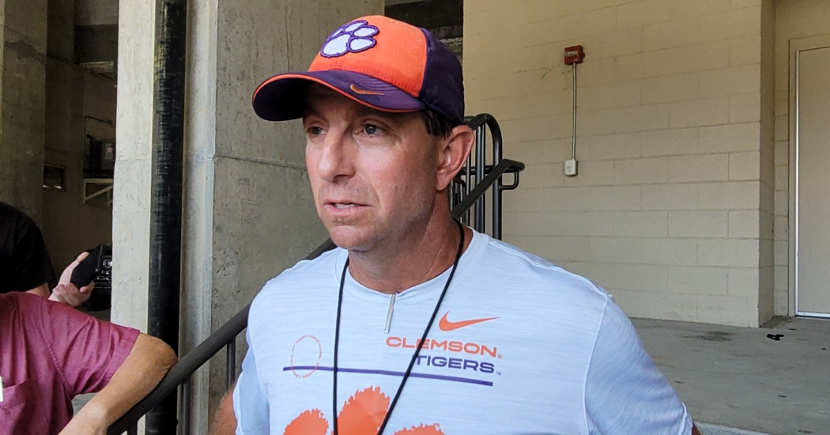 Scrimmage Insider: Offensive line wins the day, Dabo Swinney updates injuries
