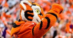 Clemson’s fretting fans amid success might be right