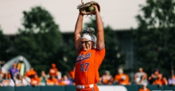 No. 18 Clemson swats Yellow Jackets to open series