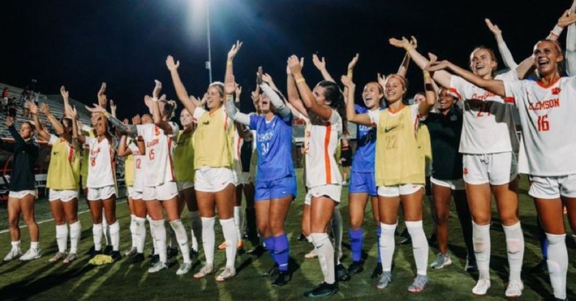 The Tigers celebrate after the 2-0 victory (Photo courtesy: Clemson W Soccer)