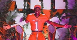Clemson early enrollees getting 'great experience' by participating in bowl prep