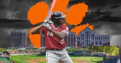 Top instate outfielder commits to Clemson