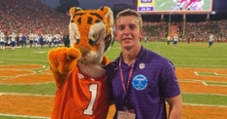 Instate baseball prospect commits to Clemson