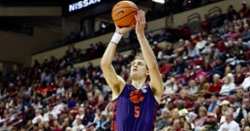 Tigers clutch down the stretch to take win in Tallahassee